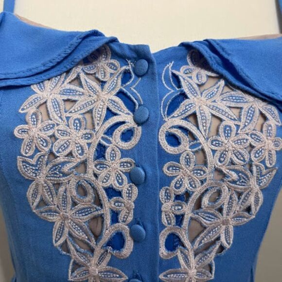 GB sleeveless mini summer dress beautiful blue and mauve crochet. Small item 123 - Picture 3 of 7